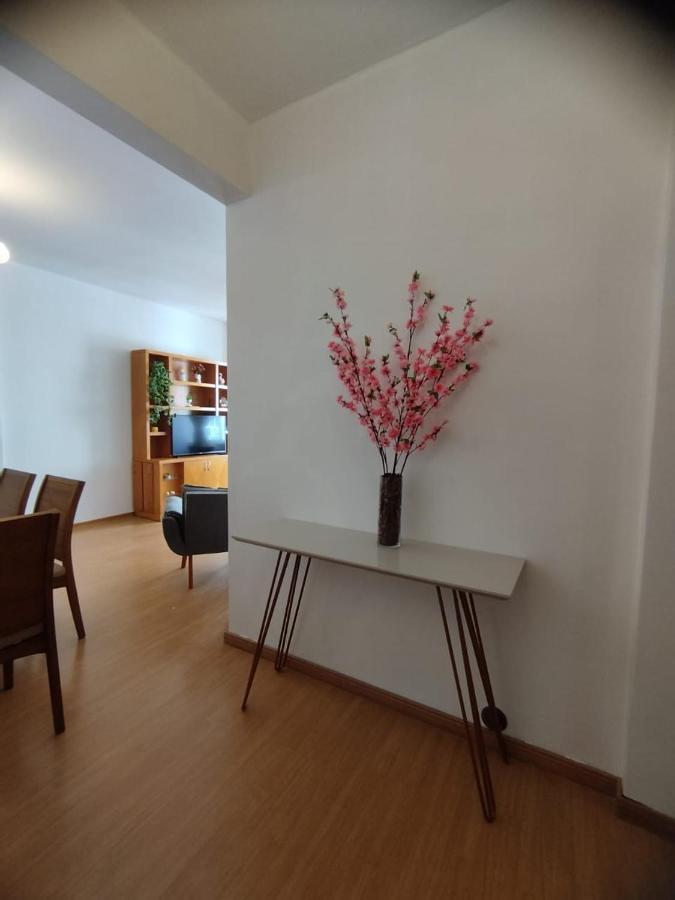 Copacabana Confortavel Ap Apartamento